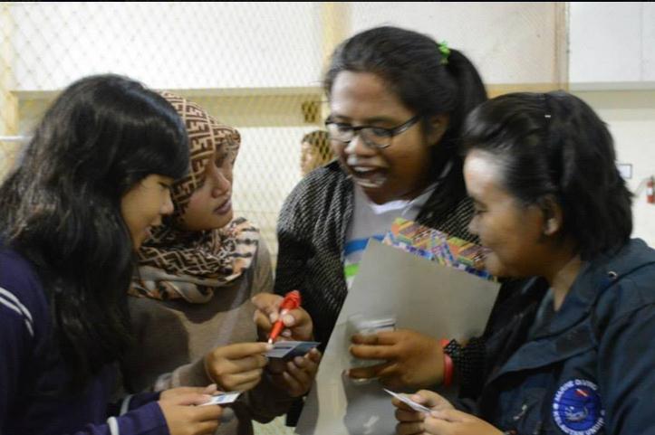 UNDIP students get to know manta rays